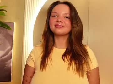 cute_fox_girl – webcam model profile photo Image 7
