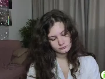 aonyan_7 – webcam model profile photo Image 14