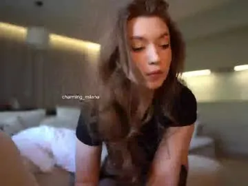 mia_dynasty – webcam model profile photo Image 4