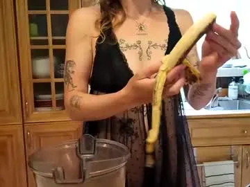 keirasworld – webcam model profile photo Image 9