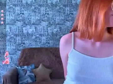 Runarunapi – webcam model profile photo Image 4