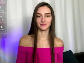 Runarunapi – webcam model profile photo Image 3