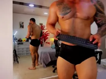 vanandjuani – webcam model profile photo Image 13