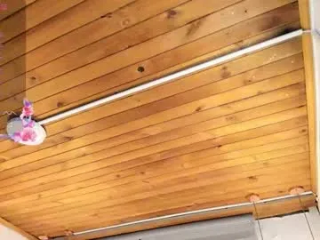 Runarunapi – webcam model profile photo Image 15