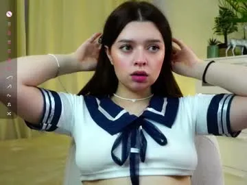 Runarunapi – webcam model profile photo Image 7