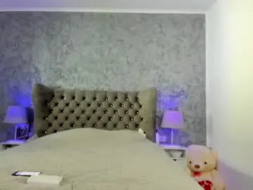 plump_bums live broadcast Image 5