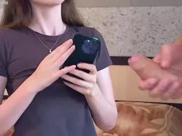 Runarunapi – webcam model profile photo Image 13