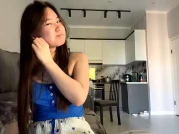 Runarunapi – webcam model profile photo Image 15