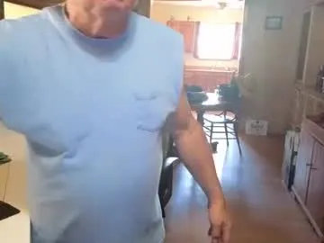 aviebby – webcam model profile photo Image 9