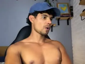 aviebby – webcam model profile photo Image 3