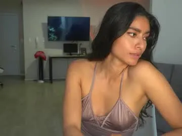 _meganmeow_ – webcam model profile photo Image 4