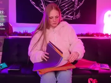 daphnemadison live broadcast