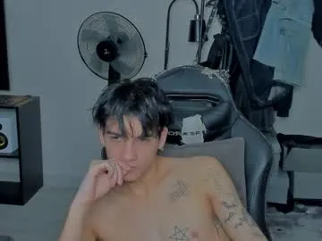 hana-08787- – webcam model profile photo Image 10