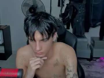 hana-08787- – webcam model profile photo Image 9