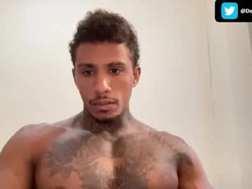 myloxcody – webcam model profile photo Image 16