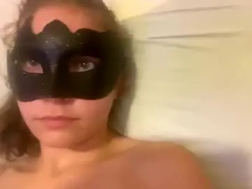 aviebby – webcam model profile photo Image 3