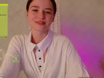 winter11 – webcam model profile photo Image 17