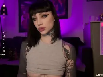 dgtlgrl – webcam model profile photo