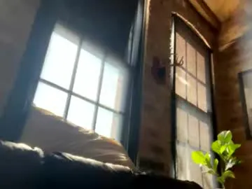 Runarunapi – webcam model profile photo Image 12