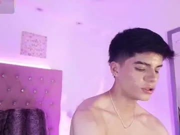 Yaya--728 – webcam model profile photo Image 10