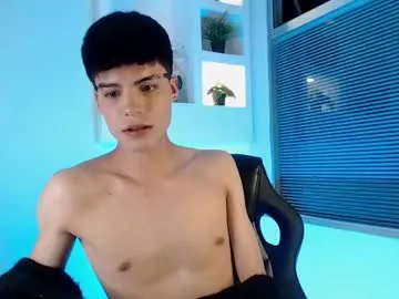 Yaya--728 – webcam model profile photo Image 6