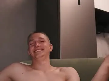 mon1_day – webcam model profile photo Image 14