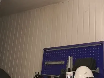 mon1_day – webcam model profile photo Image 15