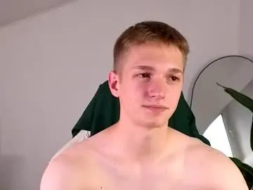 mon1_day – webcam model profile photo Image 5