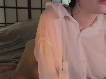 Runarunapi – webcam model profile photo Image 14