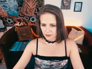 Runarunapi – webcam model profile photo Image 11