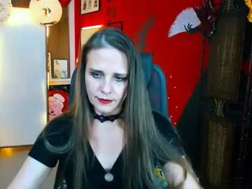 Runarunapi – webcam model profile photo Image 14