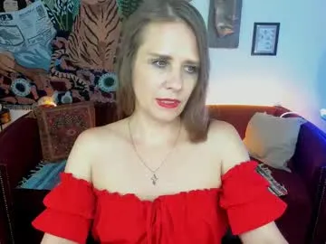 Runarunapi – webcam model profile photo Image 3