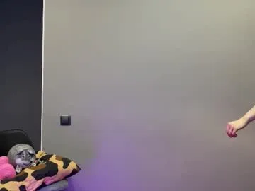 Minami_jjjj – webcam model profile photo Image 15