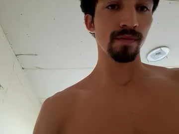 keirasworld – webcam model profile photo Image 2