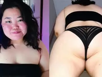 plump_bums – webcam model profile photo Image 13