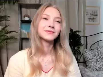 Runarunapi – webcam model profile photo Image 6