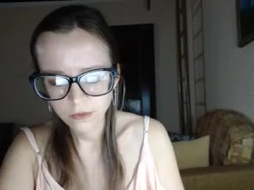 Runarunapi – webcam model profile photo Image 16