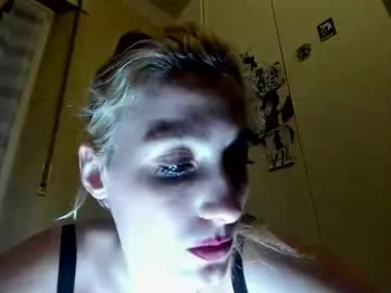 petitebeauty – webcam model profile photo Image 10