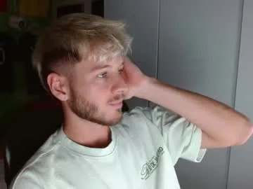 chloewildd – webcam model profile photo Image 14