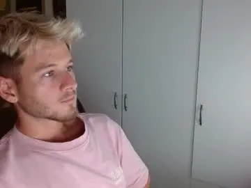 chloewildd – webcam model profile photo Image 16