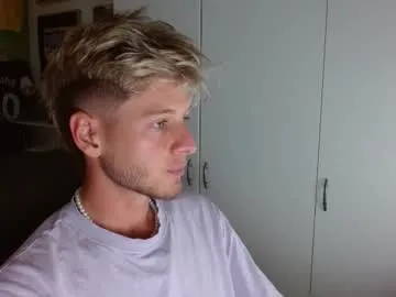 chloewildd – webcam model profile photo Image 4