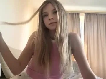 mia_dynasty – webcam model profile photo Image 14