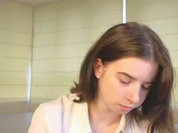 Runarunapi – webcam model profile photo Image 17