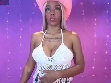 luvlivvyy – webcam model profile photo Image 18