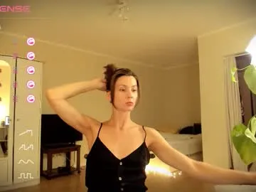 lil_eva live broadcast Image 12