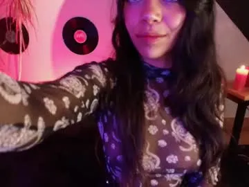 Selenaaaaa- – webcam model profile photo Image 15