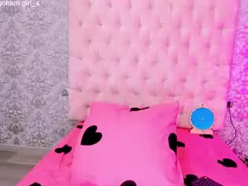 Runarunapi – webcam model profile photo Image 15