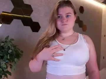 MARIAo0 – webcam model profile photo Image 7