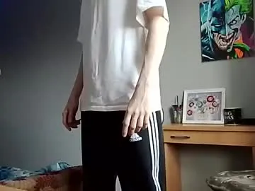 ella_lee15 – webcam model profile photo Image 14