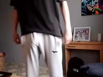 ella_lee15 – webcam model profile photo Image 9